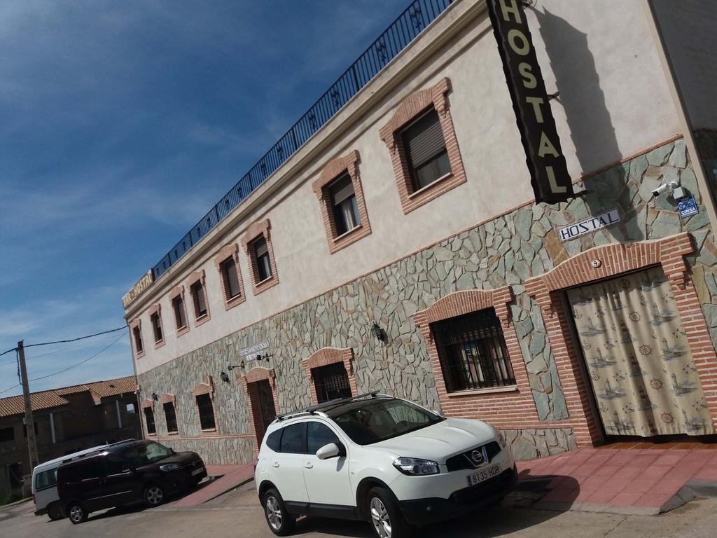 Hostal La Aldaba Hotel Montearagon Exterior foto