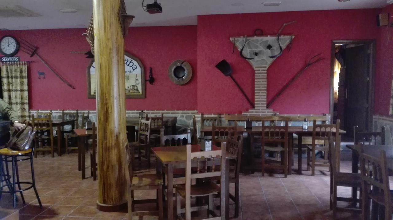 Hostal La Aldaba Hotel Montearagon Exterior foto